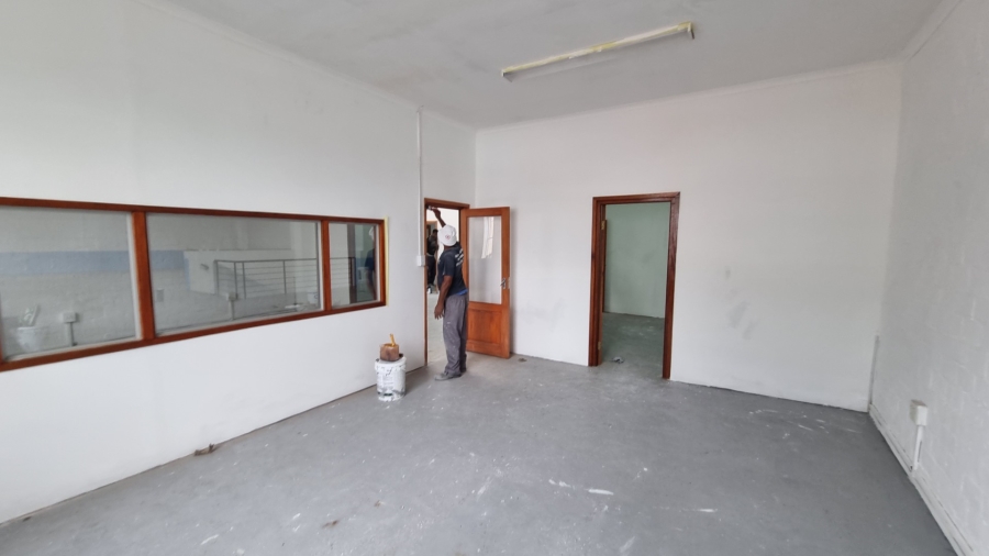 To Let commercial Property for Rent in Woodstock Western Cape